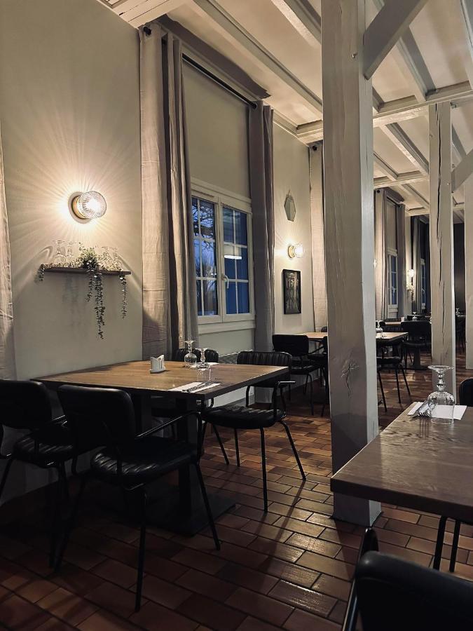 Coings La Promenade酒店 外观 照片